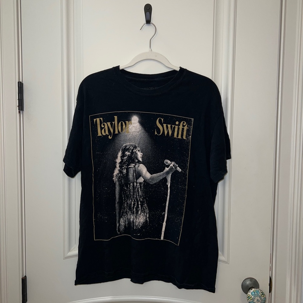 Taylor Swift Fearless Taylor’s Version Shirt No Longer Sold, Size Large